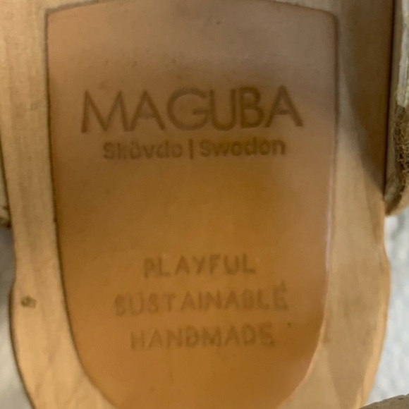 Maguba sustainable, handmade in Sweden.leather and wood sandals. - Picture 9 of 12